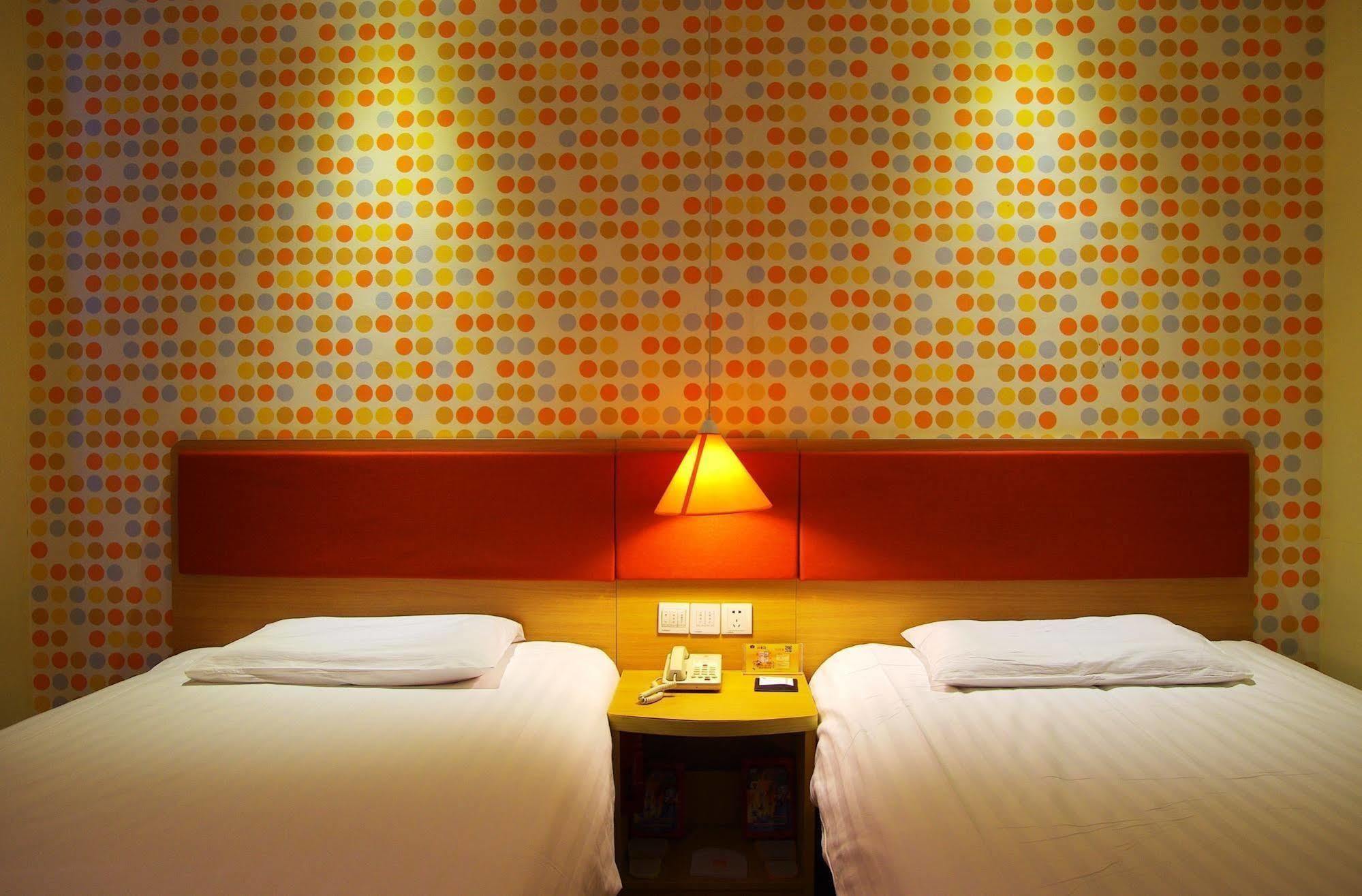 Home Inn Jiaxing Buitenkant foto