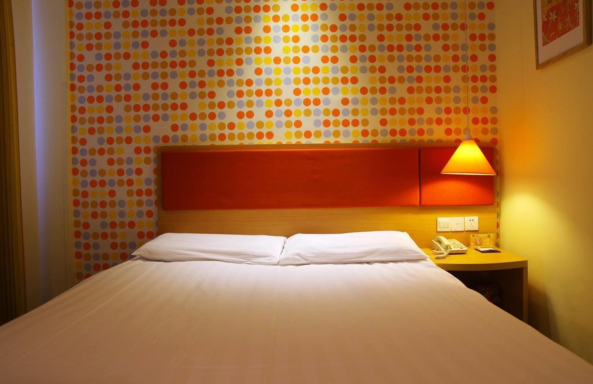 Home Inn Jiaxing Buitenkant foto
